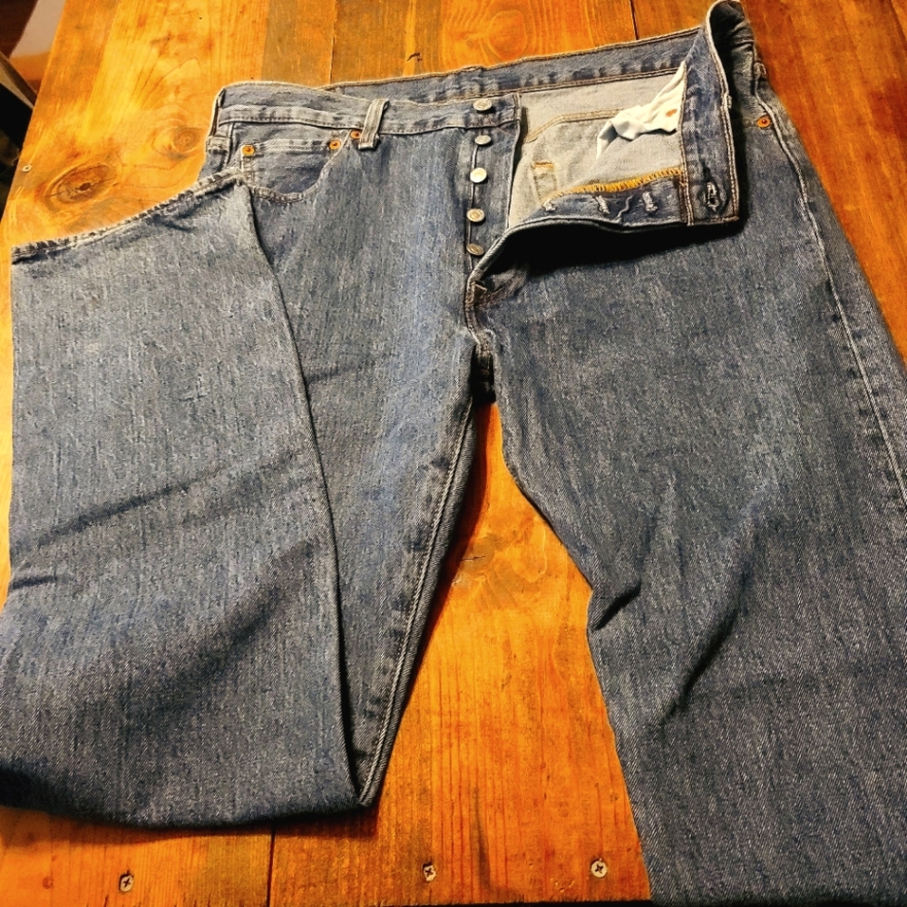 501 Vintage Levi Button Fly 36W X 34L